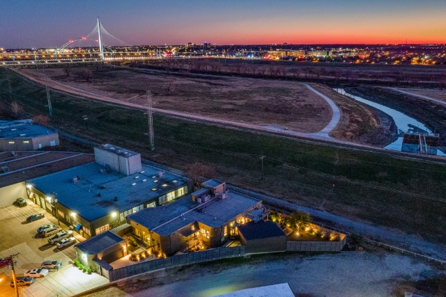 e568c739-aeb2-470d-9efc-7f6a9f3a218e