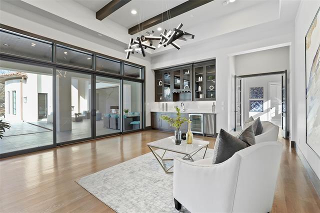 1521-Meandering-Way-Drive-3