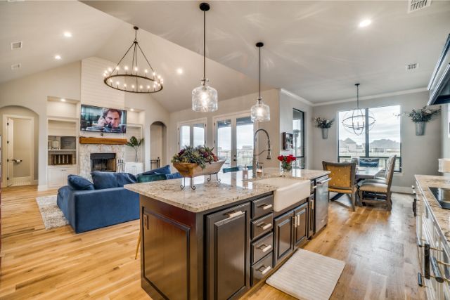 1525-tree-haven-ct-rockwall-tx-High-Res-12