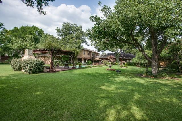 1545-Buckner-Backyard