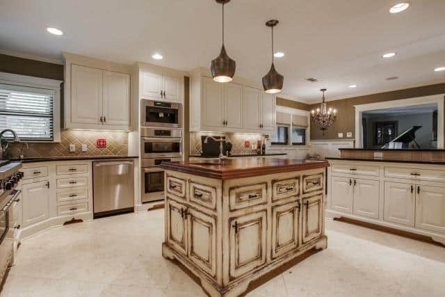 1545-Buckner-Kitchen