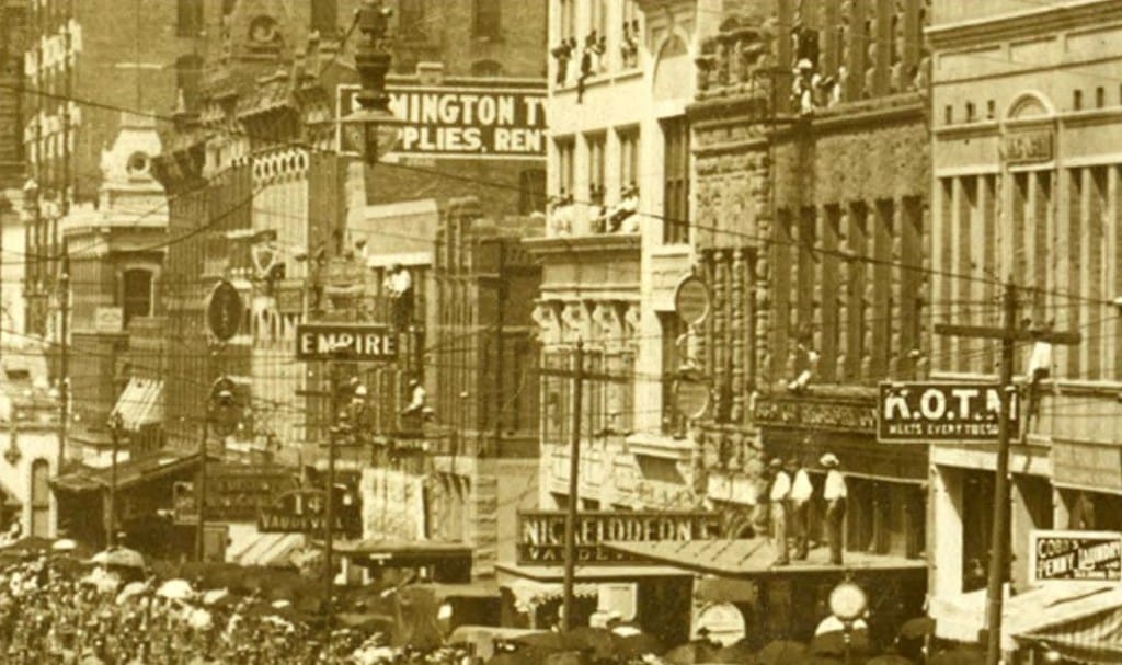 1600-block-of-Main-St.-Downtown-Dallas-1024x607