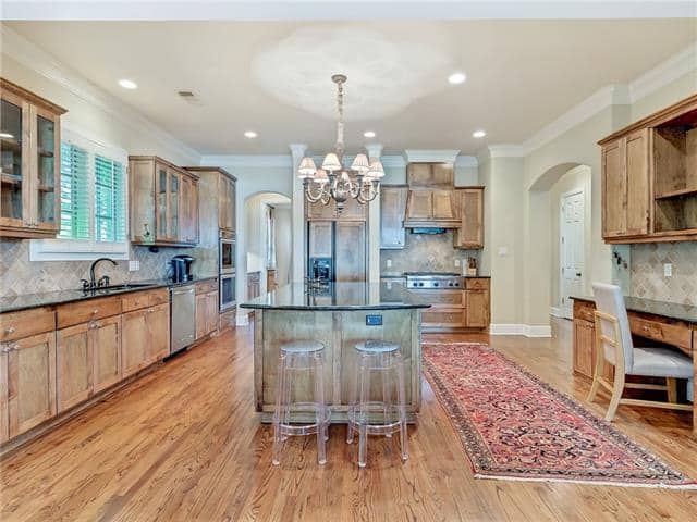 1615-Carleton-Kitchen