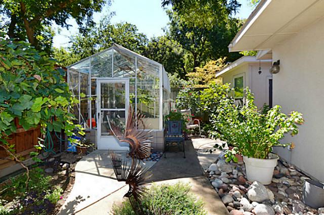 1652-Sylvan-Greenhouse