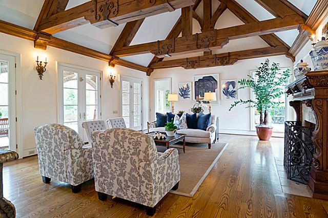 17-Robledo-Dr-family