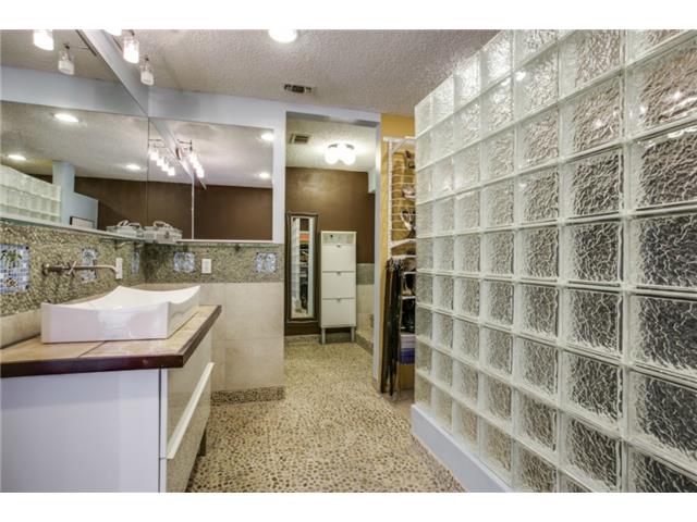 1712-Lakeside-Master-Bath