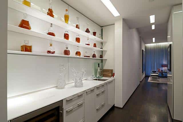 1717-One-Arts-Plaza-kitchen-4