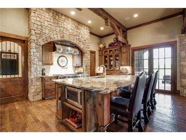 1724-Wisteria-Way-Kitchen-1