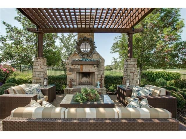 1724-Wisteria-Way-Pergola