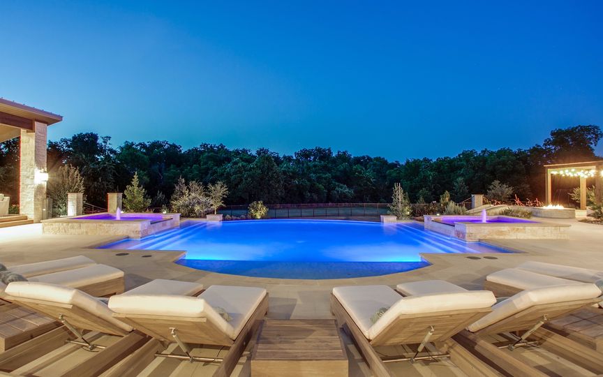 1750-Trace-Bella-Ct-infinity-pool