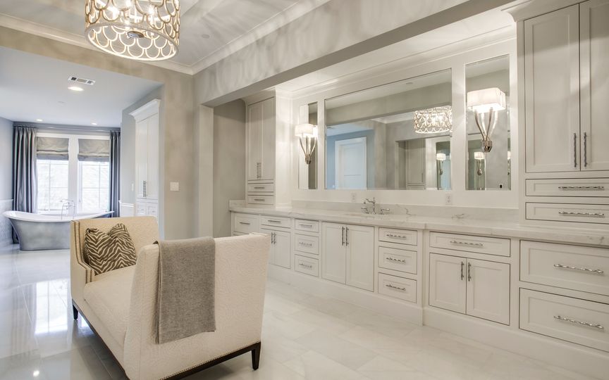 1750-Trace-Bella-Ct-master-bath