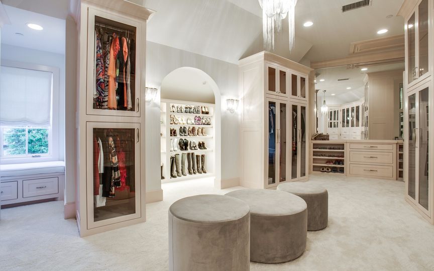 1750-Trace-Bella-Ct-master-closet