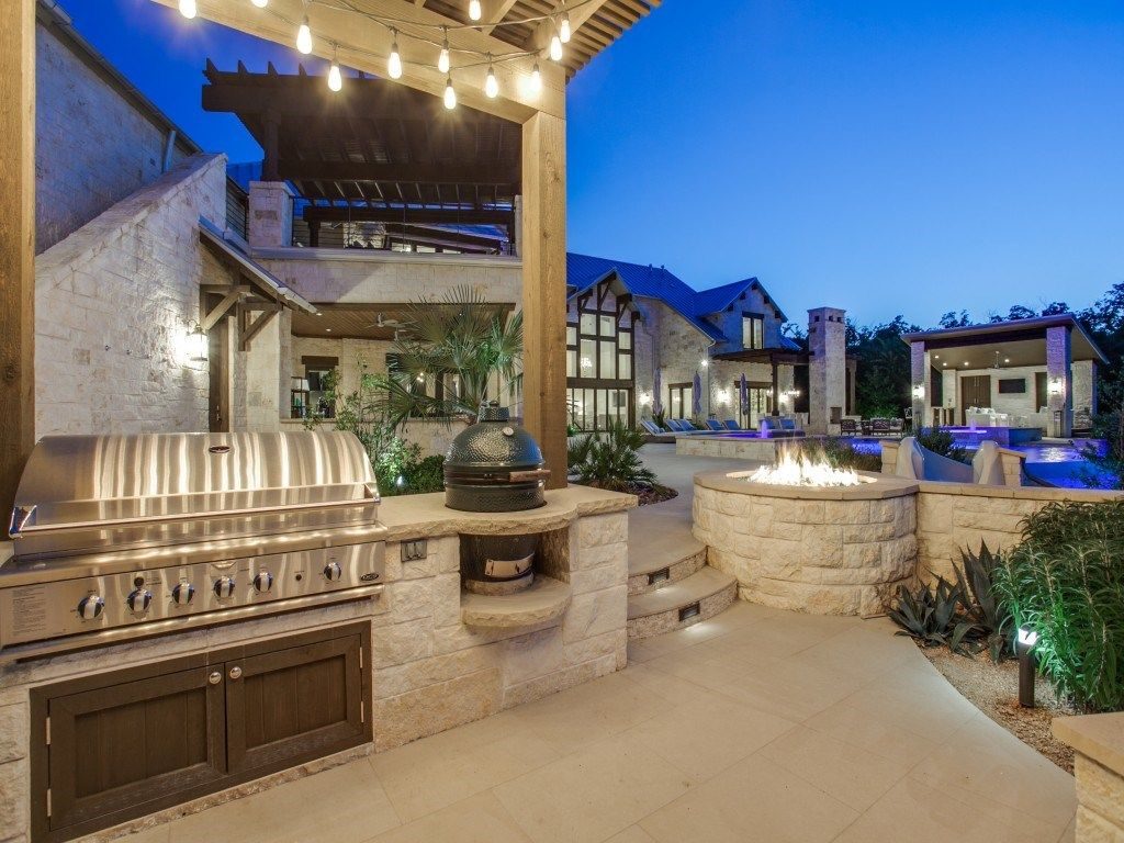 1750-Trace-Bella-outdoor-dining-1024x768