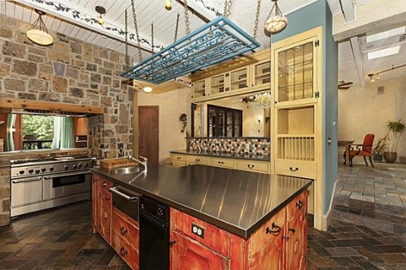 1809-Provine-Kitchen-575x382