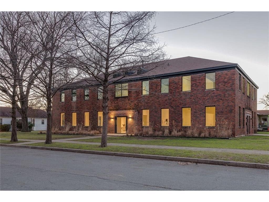 1900-W.-10th-front-1024x768