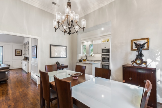 04_13429Hughes_004-1