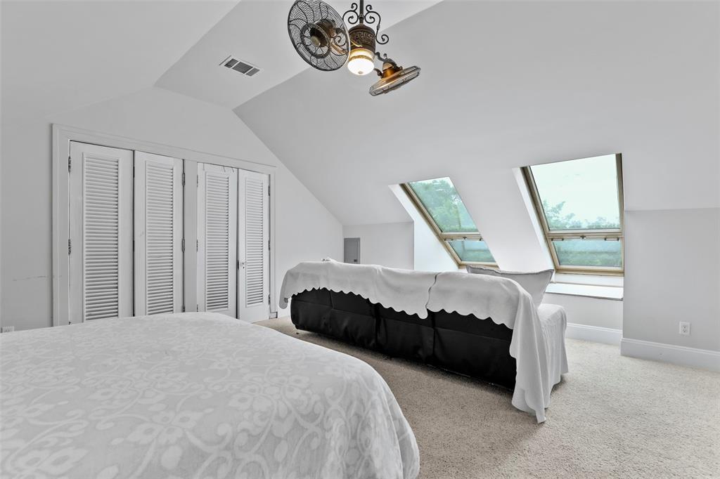 1405_elizabeth_sml-1024x770