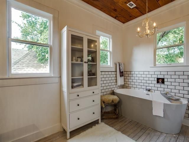 4317-Worth-d