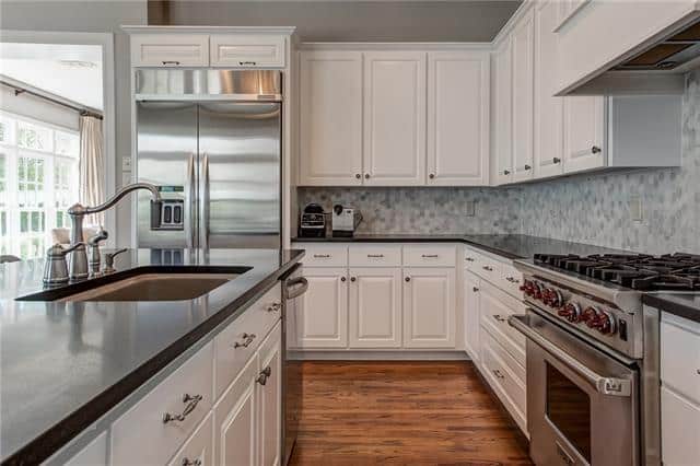 propImgHandler-17.ashx