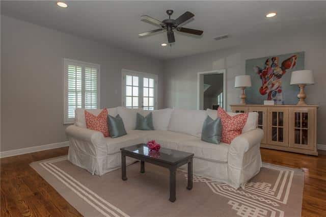 propImgHandler-17.ashx