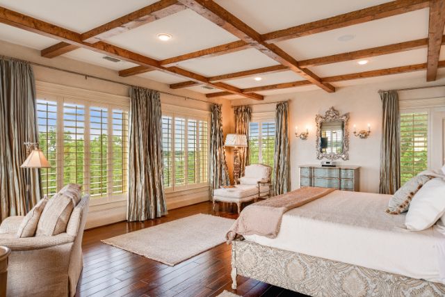 14-The-Grand-Room