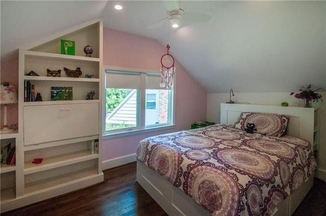 2000-Mayflower-Bedroom-3