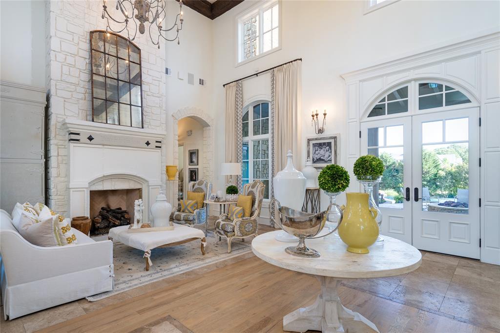 2001-Navasota-Court-overview