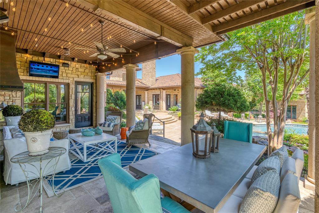 2001-Navasota-Court-overview