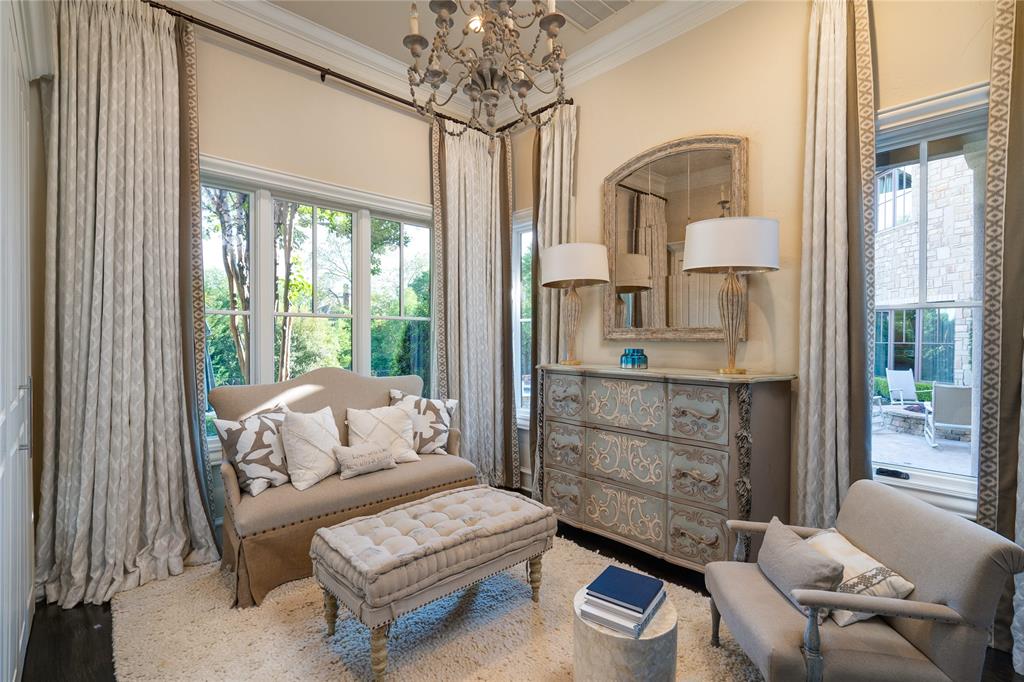 2001-Navasota-Court-overview