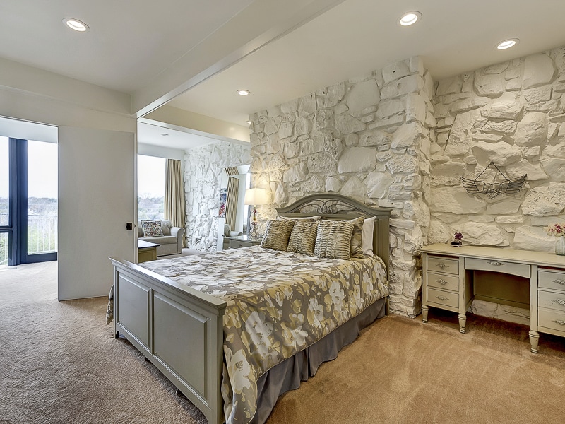 2004-Canterbury-dr-bedroom-rock