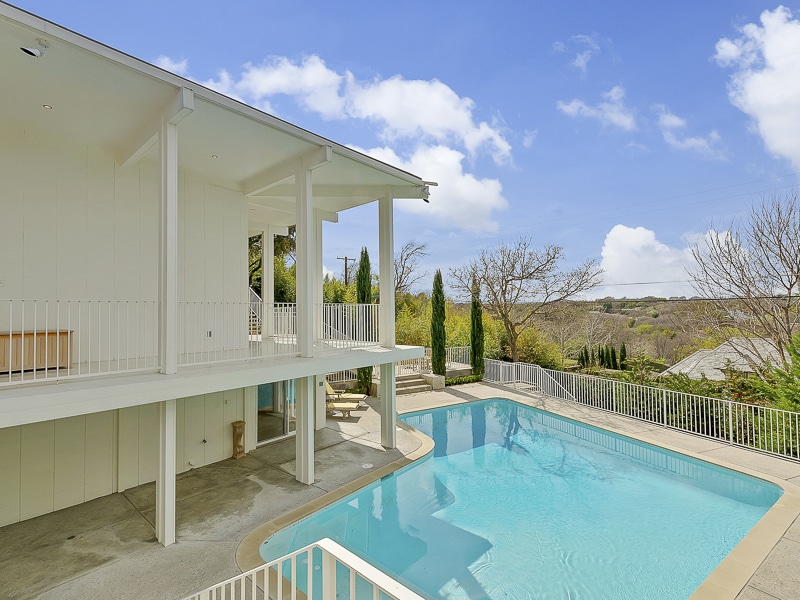 2004-Canterbury-drive-view