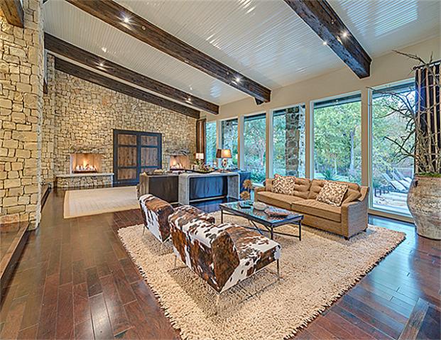 2006-Brazos-Living-room