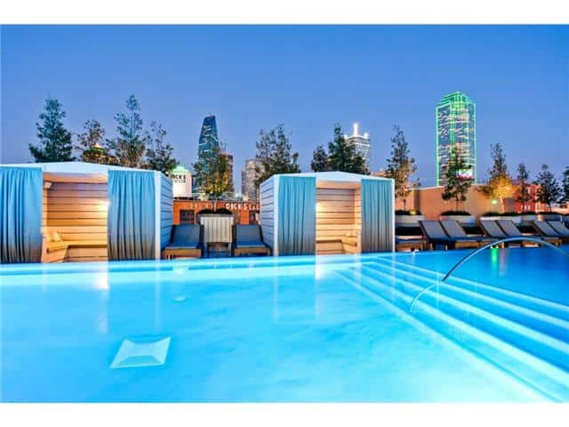 2200-Victory-The-House-pool