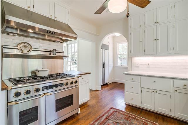 2200-Winton-Terrace-Front-2