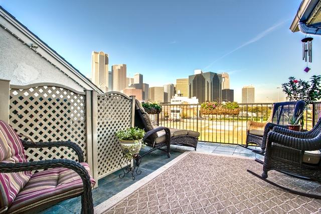 2205-Canton-129-rooftop-deck