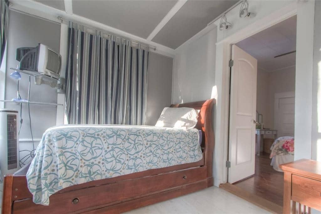 2209-Hurley-ave-fw-guest1-1024x682