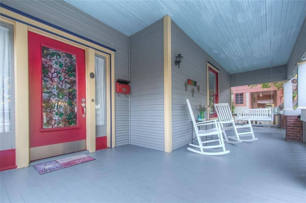 2209-Hurley-ave-fw-porch-CU-1024x680