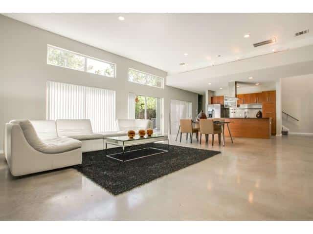 2211-N.-Fitzhugh-Living-to-kitchen