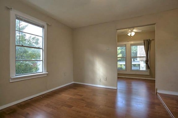 2213-Stanley-Ave-Garage-Apt-575x382