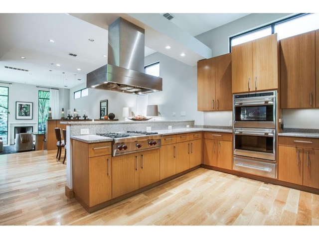 2219-Kessler-Woods-Ct.-Kitchen-3