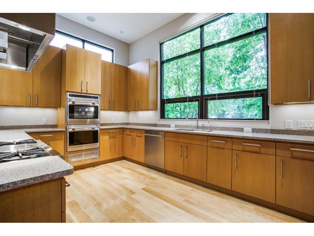 2219-Kessler-Woods-Ct.-Kitchen