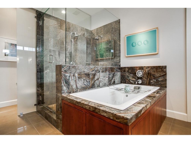 2219-Kessler-Woods-Ct.-Master-bath-2