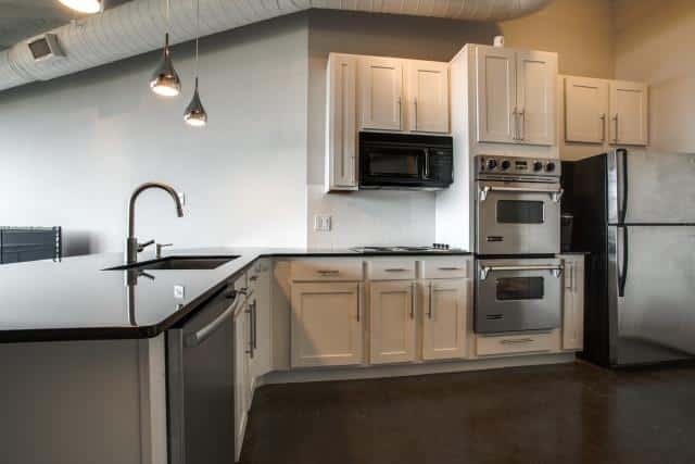 2220-Canton-309-Kitchen-2