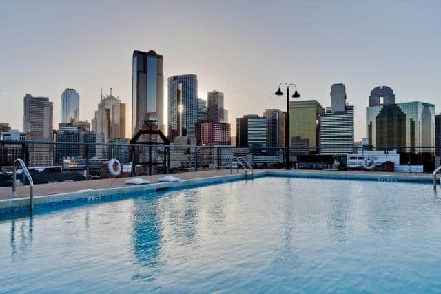 2220-Canton-309-Rooftop-pool