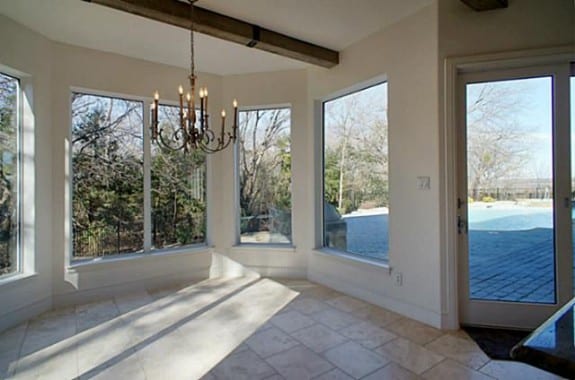 2224-Lakeridge-Breakfast-575x380
