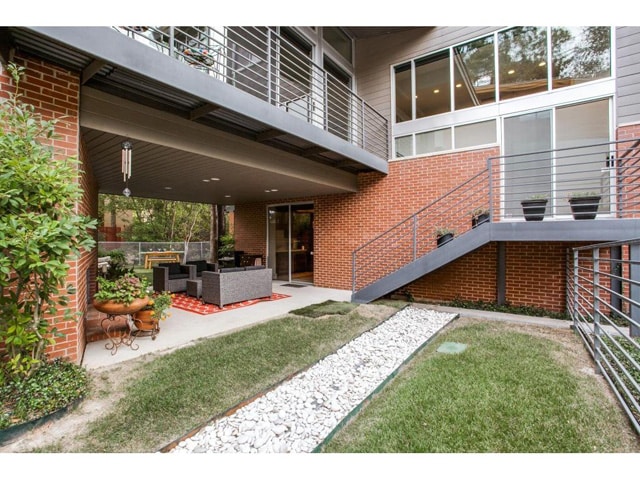 2239-Kessler-Woods-Lawn