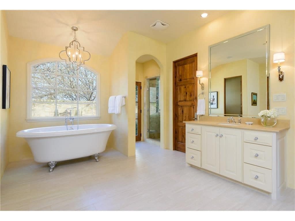 2252-king-fisher-dr-master-bath1-1024x768