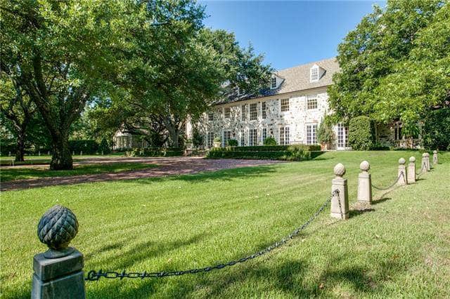 23-Ash-Bluff-Side-Front