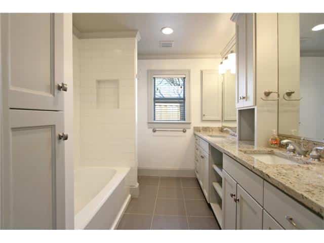 2308-W.-Colorado-Master-Bath