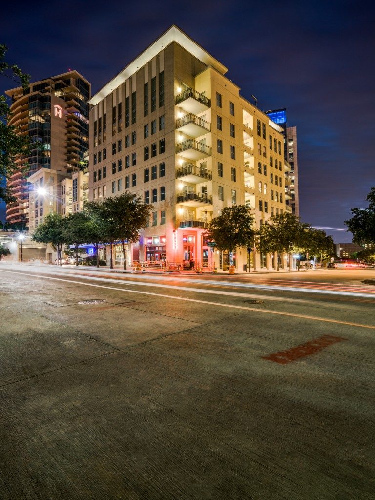 2323-n-houston-st-dallas-tx-706-MLS-1-768x1024